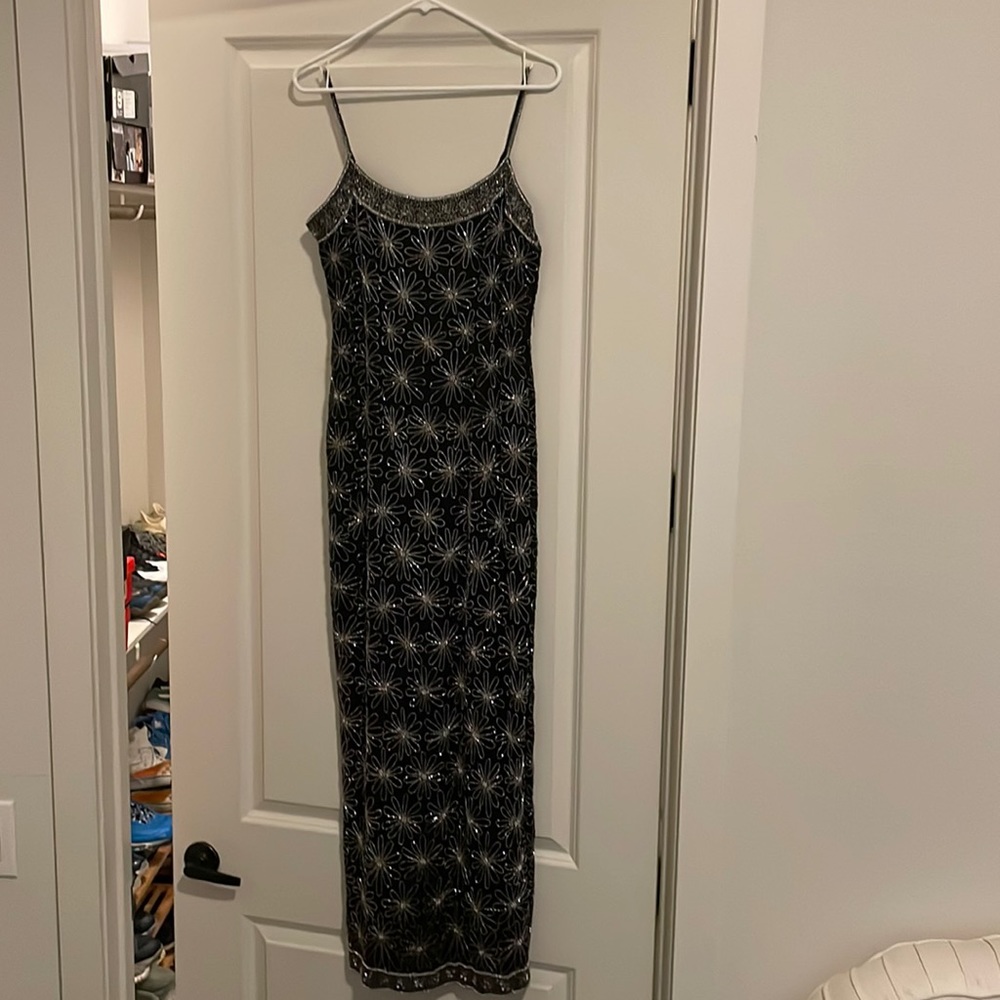 VINTAGE PAPELL BOUTIQUE EVENING DRESS.